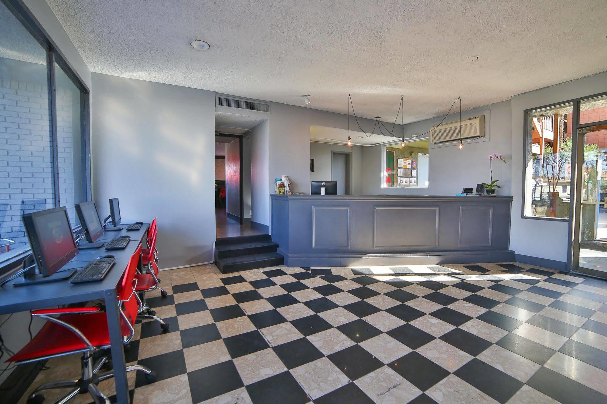 Las Vegas Hostel (Adults Only) Екстер'єр фото